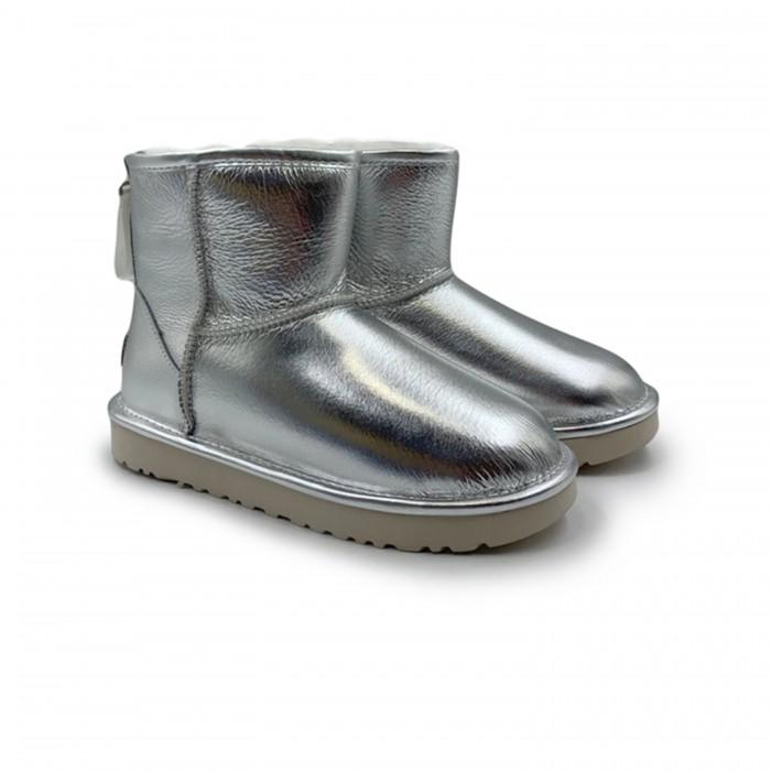 UGG Mini Logo Zip Shine Silver